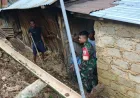 Koramil Ruteng dan Warga Bersinergi Evakuasi Material Longsor di Desa Gelong