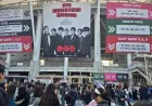 Gaya Unik ARMY Memeriahkan Konser BTS 'ARIRANG' Hari Kedua di Goyang