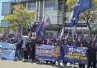 Ratusan Kader NasDem Demo di Surabaya, Tuntut Tempo Minta Maaf ke Surya Paloh