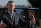 Menhan AS Pete Hegseth Dirujak Usai Bacakan Doa Fiktif Film di Pentagon