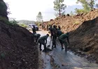 TNI Buka Akses Jalan Tertimbun Longsor di Aceh Tengah, Respons Cepat untuk Warga