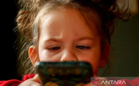 Anak Bawah 16 Tahun Bisa Buat Konten Kreatif Lewat Akun Orang Tua