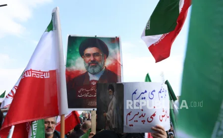 Respons Ayatollah Mojtaba Khamenei atas Dukungan Ulama Sunni di Kurdistan Iran