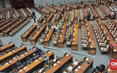 WFH ASN Hari Jumat Dipertanyakan PDIP dan PKB: Efektifkah Tekan Konsumsi BBM?