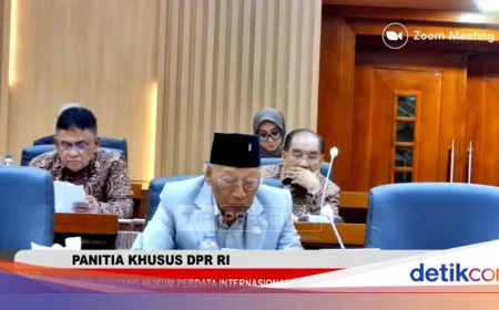 Pansus RUU HPI DPR Bahas Kontroversi Nikah Beda Agama dan Sesama Jenis WNI di Luar Negeri