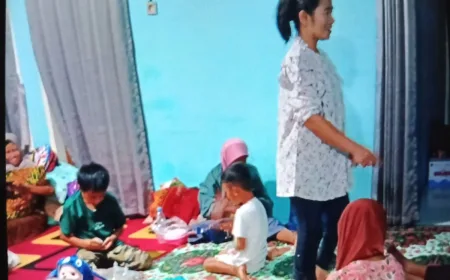 BPBD Agam: 100 Kepala Keluarga Mengungsi Akibat Banjir di Jorong Labuah