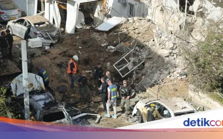 Serangan Rudal Iran di Tel Aviv Lukai 14 Warga Termasuk Anak-anak