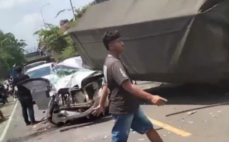 Kecelakaan Parah di Samping Fly Over Gayam Bojonegoro, Evakuasi Sedang Berlangsung