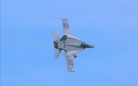 Iran Klaim Tembak Jatuh Jet Tempur AS di Selat Hormuz, AS Langsung Bantah