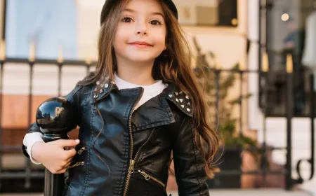 RUU Prancis Atur Media Sosial Jadi Dua Kategori untuk Lindungi Anak