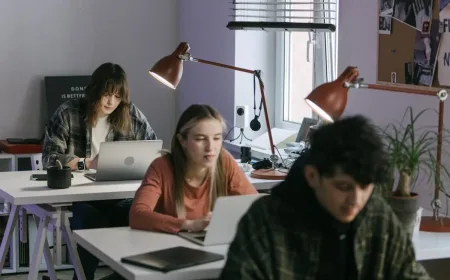 6 Tips Efektif Membagi Waktu Kuliah Sambil Bekerja Agar Produktif