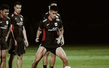 Jurnalis Belanda Kritik Pedas Keputusan Mees Hilgers dan Dean James Bela Timnas Indonesia