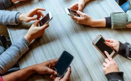 Tren Zero Post: Cara Baru Gen Z Bermedia Sosial Tanpa Mengunggah