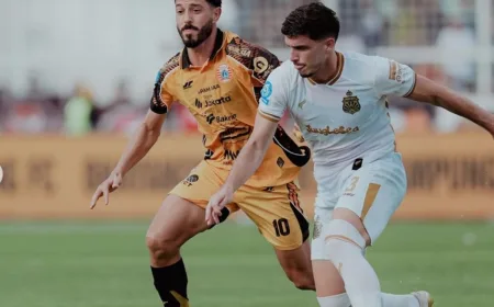 Hasil Bhayangkara FC vs Persija Jakarta Babak Pertama: Cyrus Margono Debut, Skor Imbang 1-1