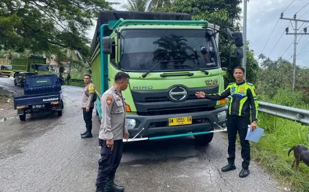 Identitas Pemotor Tewas Kecelakaan di Kelok Baringin Solok Terungkap