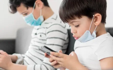 Pembatasan Media Sosial Anak di Bawah 16 Tahun: Risiko Transparansi Algoritma dan Solusi Pengawasan