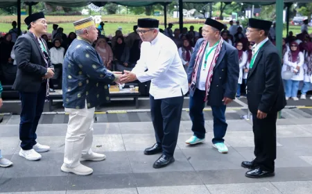 Wali Kota Bandung Muhammad Farhan Ajak Alumni Haji Assalaam Perkuat Kepedulian Sosial