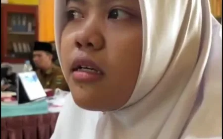 Syifa Lolos ITB Setelah Kehilangan Ibu, Rektor dan 5 Profesor Jemput Langsung