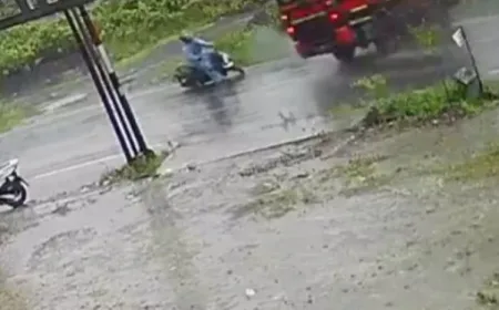 Kecelakaan Ambulans Pengantar Jenazah di Bangkalan, Pemotor Tewas di Tempat