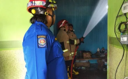 BPBD Tulungagung Tanggap Cepat Tangani Longsor di Pagerwojo, Rumah Rusak Parah