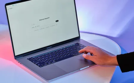 Kecerdasan Buatan Mengubah Wajah Keamanan Siber: Ancaman dan Solusinya