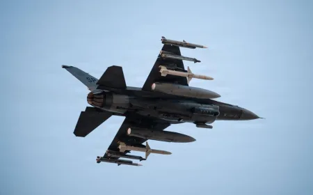 Detik-detik Dramatis Navy SEAL AS Masuk Iran Selamatkan Pilot F-15 yang Jatuh