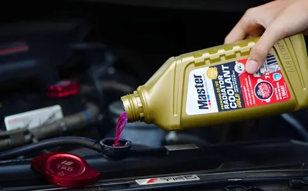 Radiator Coolant: Kunci Cegah Mesin Overheat dan Karat pada Mobil Anda