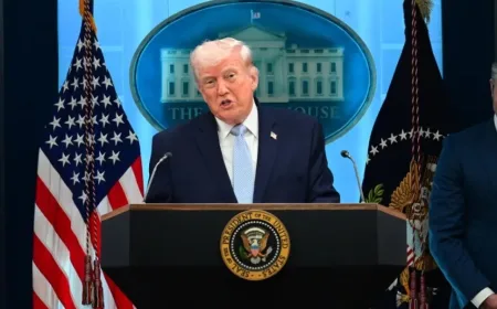 Trump Sebut Warga Iran Binatang, AS Terus Serang Infrastruktur Sipil Iran