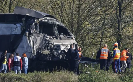 Kereta Cepat di Prancis Tabrakan dengan Truk Militer, Masinis Tewas