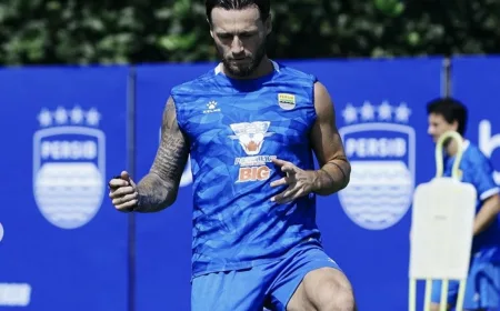Marc Klok Tampil Full di Laga Semen Padang vs Persib Meski Baru Operasi Darurat