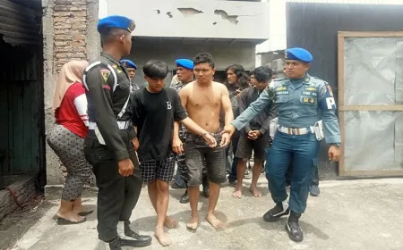 Penggerebekan di Belawan: 4 Terduga Pelaku Kriminal Ditangkap, Softgun dan Narkoba Disita