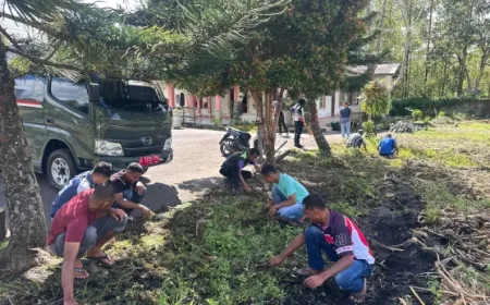 Rutan Bajawa Gelar Bakti Sosial Bersihkan Gereja St. Longinus Wolowio