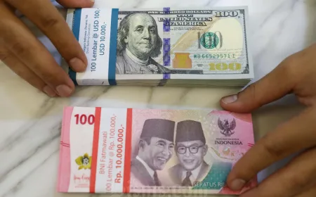 Nilai Tukar Rupiah Melemah ke Rp17.090-Rp17.140 di Tengah Ketegangan Geopolitik