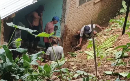 Longsor di Gandatapa Banyumas: Rumah Rusak dan Satu Korban Luka Ringan