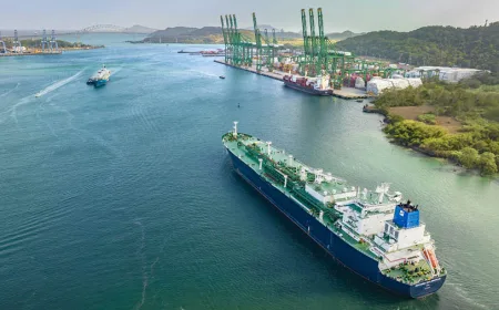 Bahlil Sebut RI Sudah Impor Minyak Mentah dari AS, BBM Belum