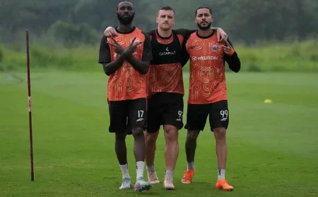 Jadwal Siaran Langsung Persija Jakarta vs Persebaya Surabaya di Super League 2025-2026