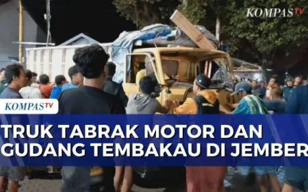 Diduga Rem Blong, Kecelakaan Beruntun di Jember Libatkan Dua Truk dan Motor