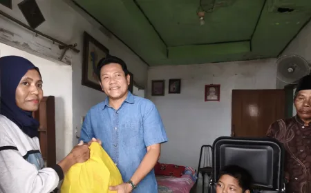 Bupati Sidoarjo Sidak RTLH dan Salurkan Bantuan Sosial di Kecamatan Taman