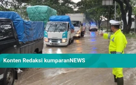 Banjir Pantura Kudus-Pati Akibat Hujan Deras, Arus Lalu Lintas Tersendat