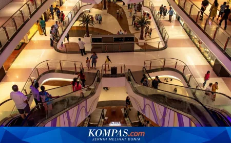 Mal Kelas Atas Jakarta Banjir Peminat, Tarif Sewa Tetap Tinggi Meski Belanja Online Meningkat