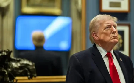 Trump Ancam Tarif 50% untuk China Jika Kirim Senjata ke Iran