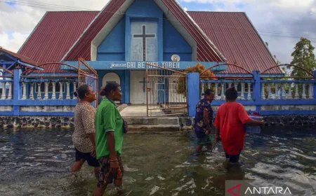 Air Danau Sentani Meluap, Banjir Rendam Perkampungan di Jayapura