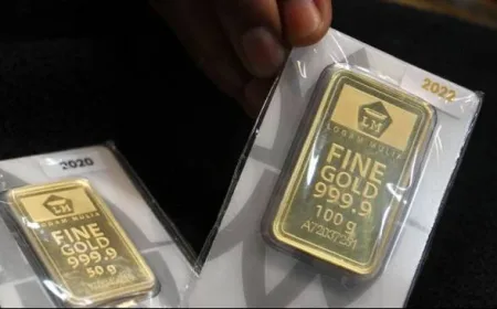 Harga Emas Antam Turun Rp42.000 Jadi Rp2,818 Juta per Gram Hari Ini
