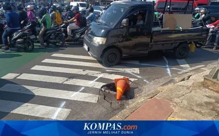 Jalan Dewi Sartika Ambles di Jaktim Picu Kecelakaan Berulang, Perbaikan Mendesak
