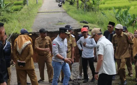 Pemkab Lampung Barat Segera Perbaiki Jalan Putus Akibat Banjir Bandang