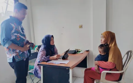 Pendamping Sosial Pebayuran Hadirkan Layanan Cek Bansos, Warga Lebih Mudah Akses Informasi