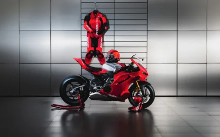 Ducati Panigale V4 R Resmi Meluncur di Indonesia dengan Teknologi MotoGP