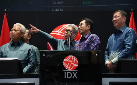 Adaro Andalan (AADI) Lepas 720 Juta Saham Kestrel Australia Senilai US$1,85 Miliar