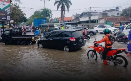 Bencana Hidrometeorologi di Jawa Barat: Banjir, Longsor, dan Angin Kencang Melanda