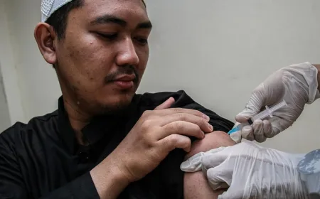 Vaksinasi Calon Haji Mulai Digelar untuk Cegah Meningitis dan Polio